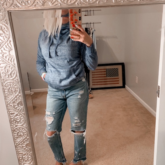 True Craft Blue Sweatshirt - Picture 7 of 7